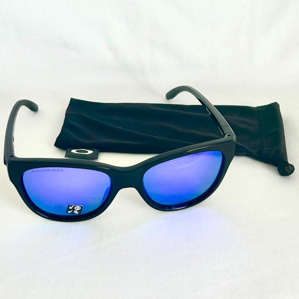 Oakley Sunglasses - OO9357 Hold Out - Violet Iridium Polarized Lenses - NEW!